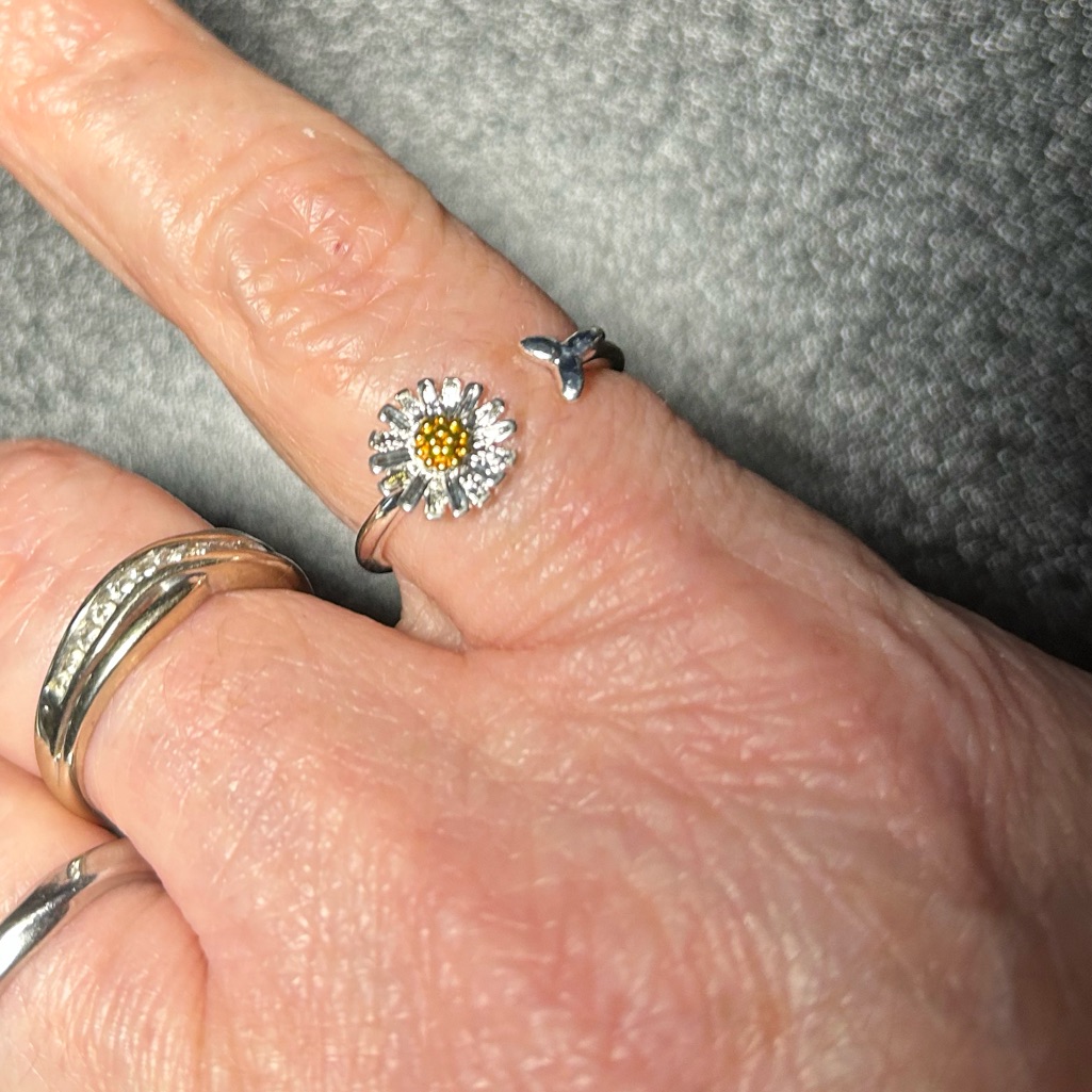 3/$25 Daisy Ring